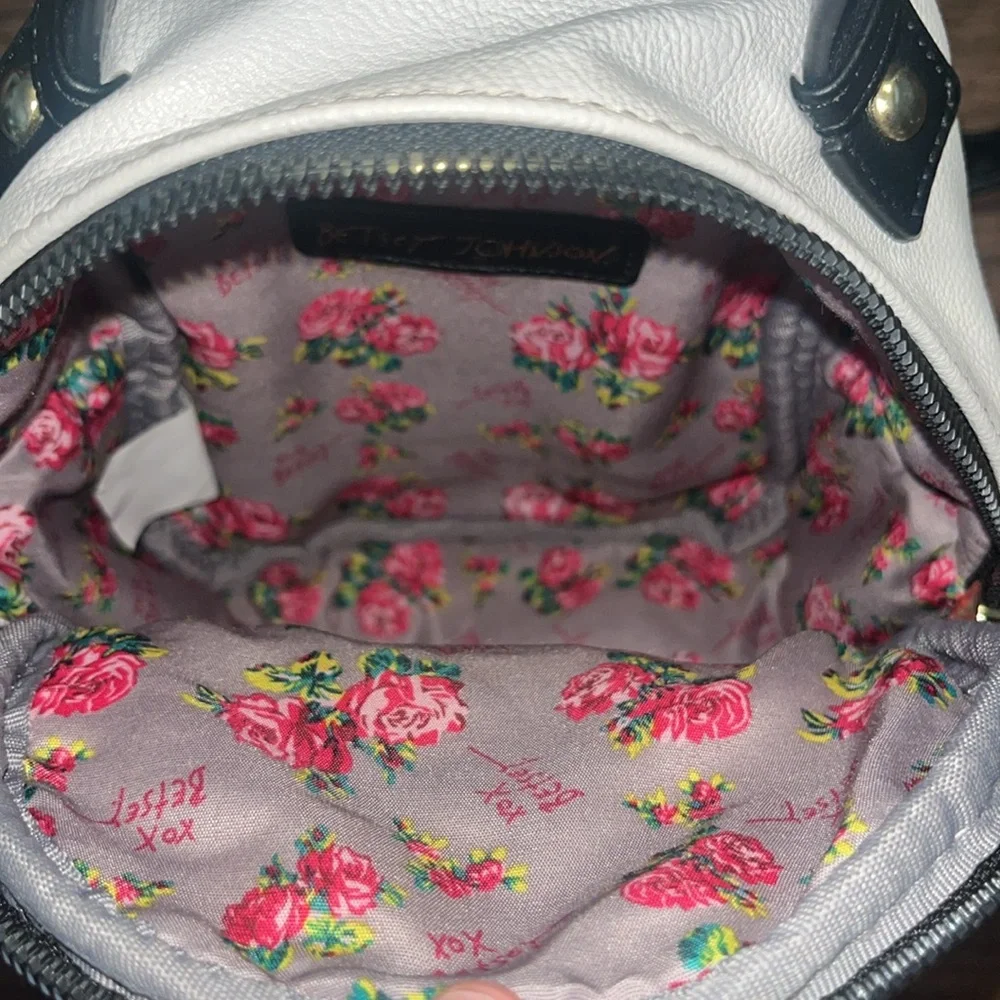 Betsey Johnson Dog Puppy Backpack Purse Bag